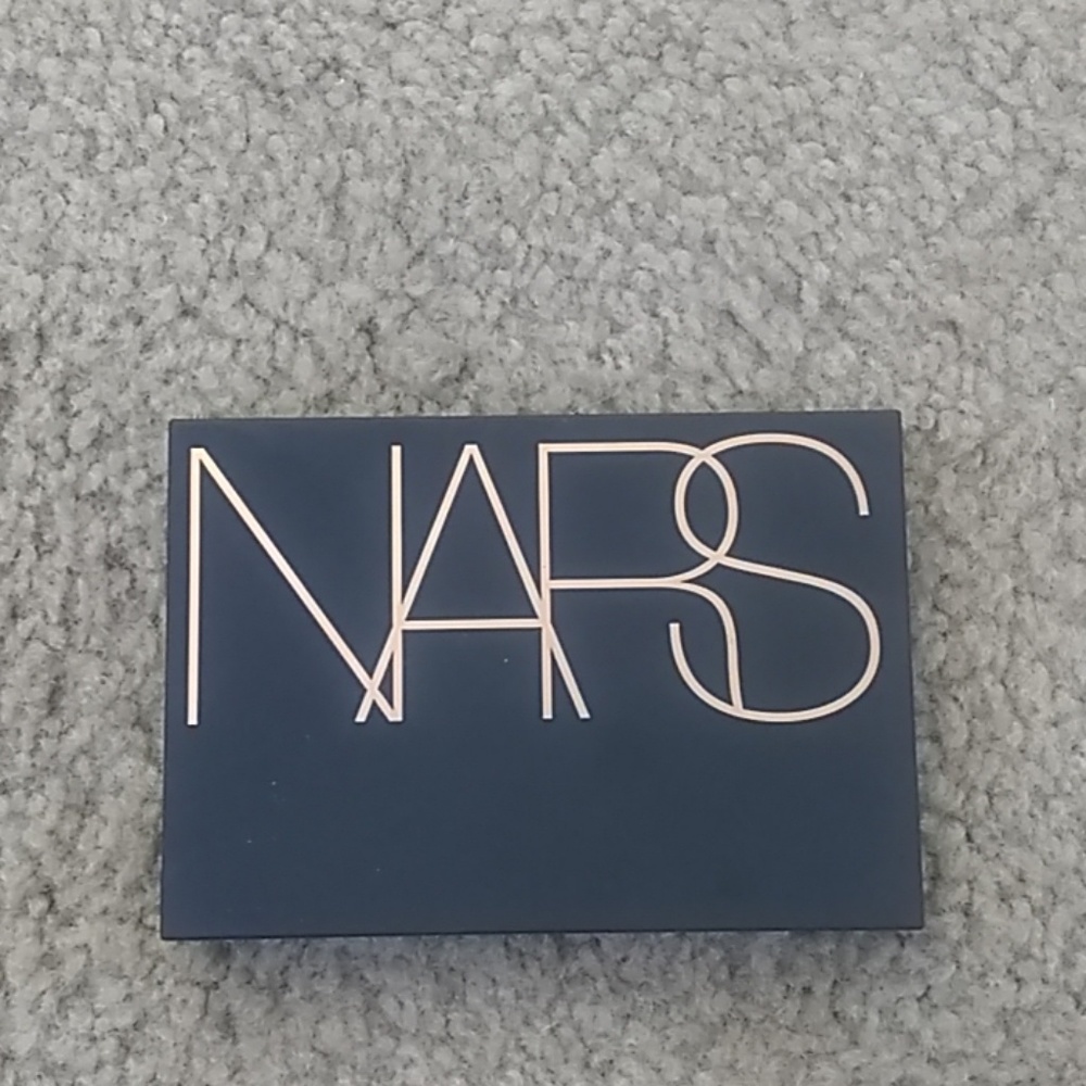Nars Skin Deep Palette